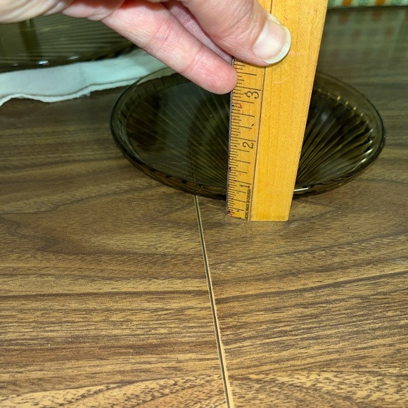 6 VINTAGE SMOKED AMBER GLASS PLATES - Picture 9 of 10